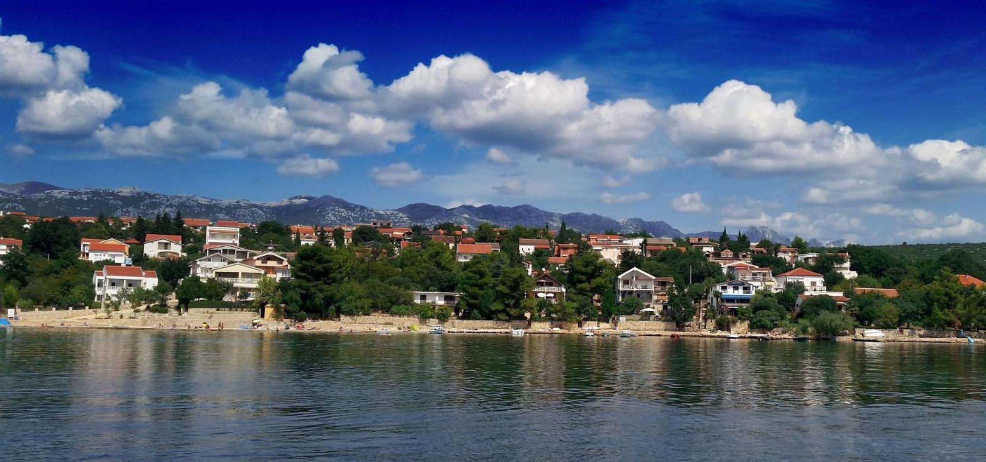 Apartments Dubravko Maslenica Zewnętrze zdjęcie